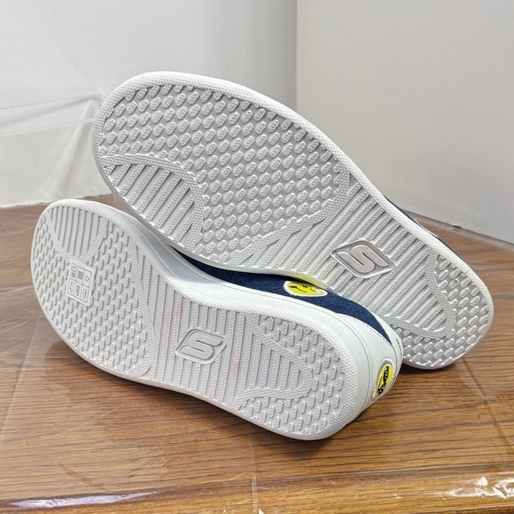 Skechers Navy and White Sneakers with Emoji Designs - Picture 6 of 6